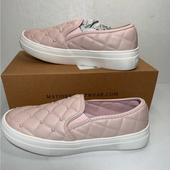 Coconuts by Matisse Fifth Ave Faux Leather Studded Quilted Slip-on Shoes casual - Picture 3 of 8